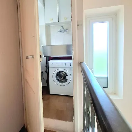 House 5 Minutes From Arona